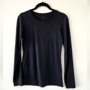 Uniqlo Heattech Black Long Sleeve Top
